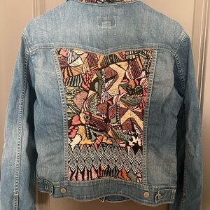 Levi's Blue Denim Jacket with Patterned Customization